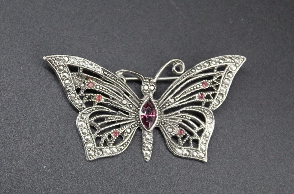 Vintage Lia Sophia Butterfly Pin/Brooch Purple Rhinestone Silver Tone Metal